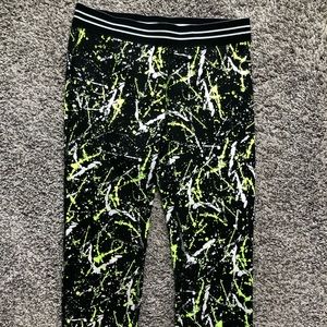 Macy’s shin length active leggings